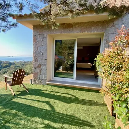 Villa Superbe Avec Piscine Chauffee Et Vue A Palombaggia *