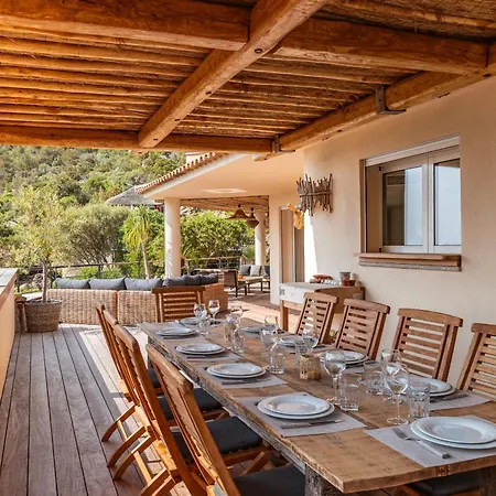 Villa Superbe Avec Piscine Chauffée Et Vue à Palombaggia