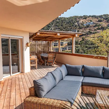 Superbe Avec Piscine Chauffée Et Vue à Palombaggia Villa